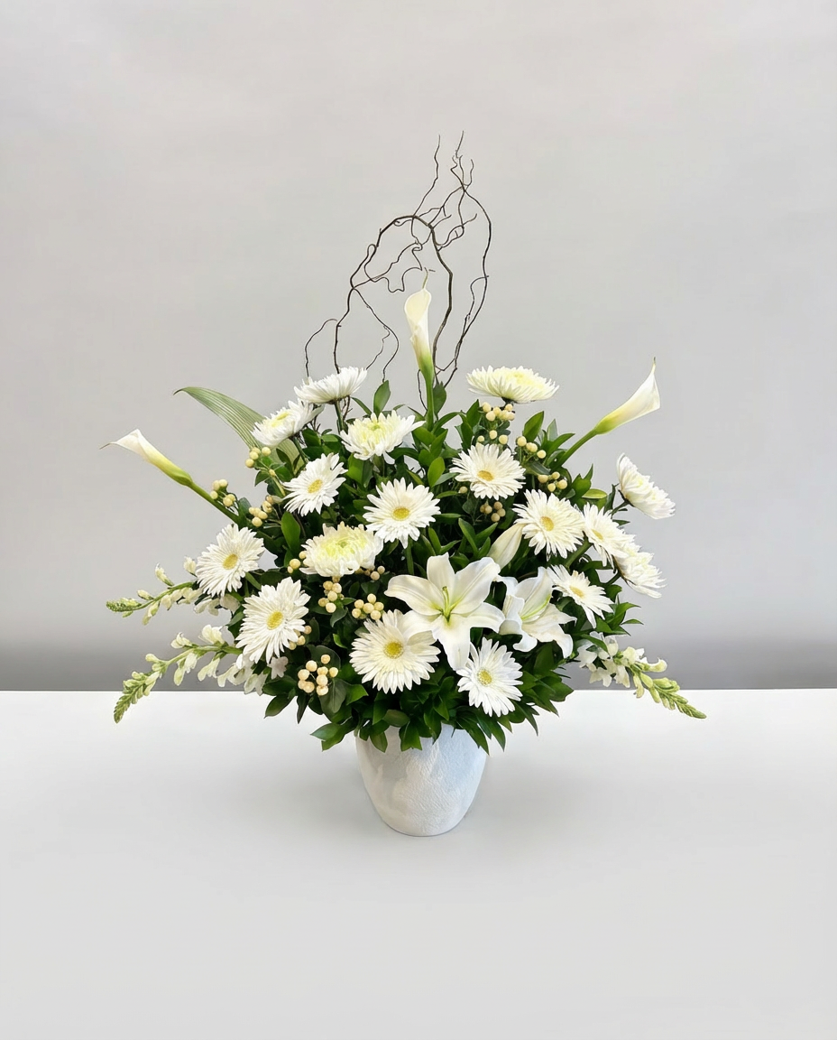 Corbeille funéraire Pure Innocence – arrangement floral élégant réalisé par un fleuriste professionnel, fleurs fraîches et de qualité, Fleurs2